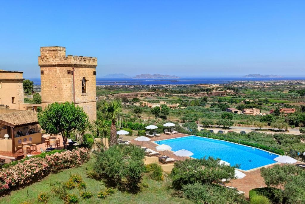 Baglio Oneto luxury estate exterior
